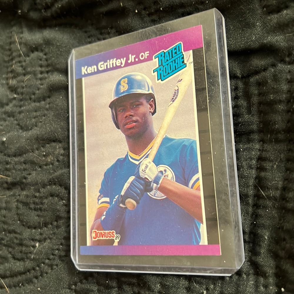1989 Donruss #33 Ken Griffey Jr. trading card.